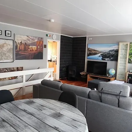 Sleeps 8 - 3 Bedrooms Kristiansand