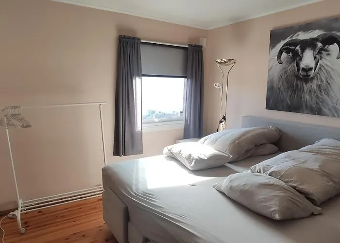 Sleeps 8 - 3 Bedrooms Kristiansand